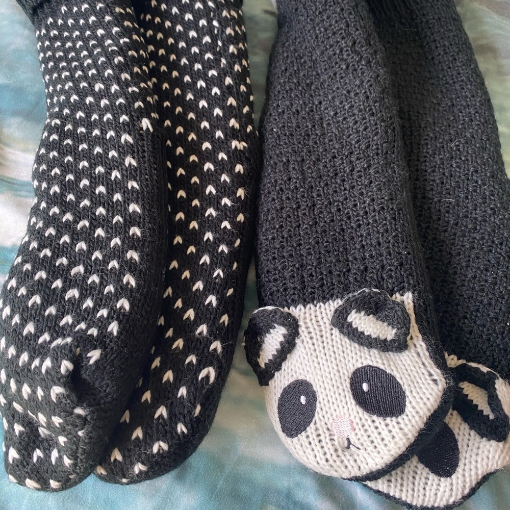 New Jane and Bleecker Panda Cozy Socks